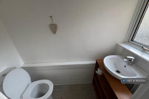 Ground Floor Wc