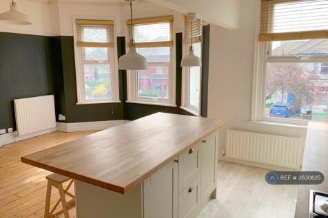 Kitchen / Living Space