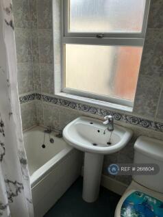 Upstairs Bathroom