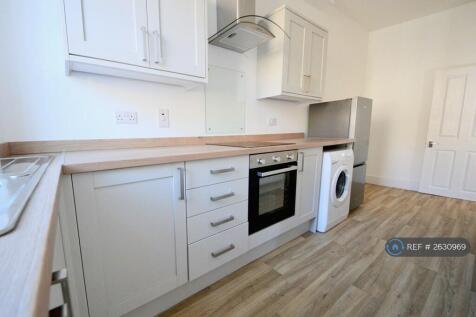 Kitchen / Dining