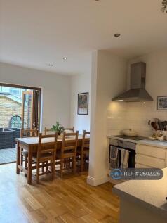 Kitchen/Dinner