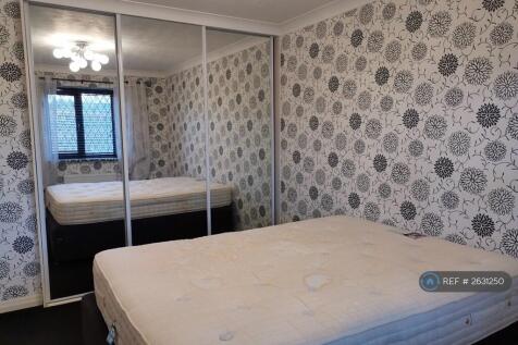 Upstair Room 1