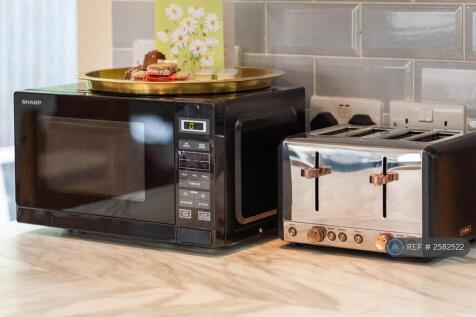Microwave/Toaster