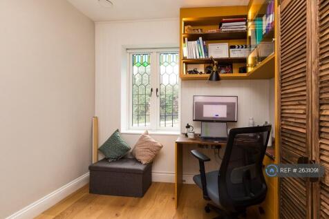 Single Bedroom/Study