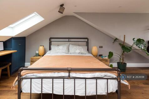 Loft Bedroom 