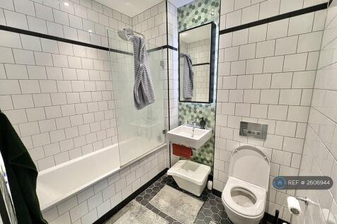 Shared Bathroom (b&amp;c)