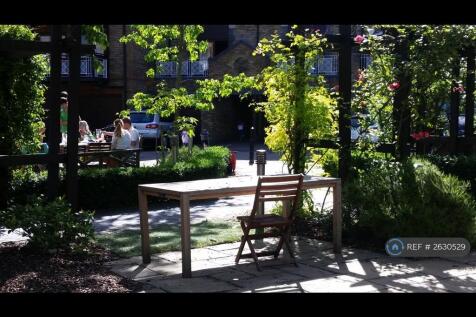 Great Community Gardens, Barbecue For Residents