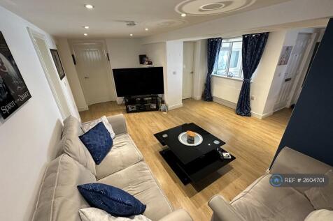 Lounge (When Furnished)