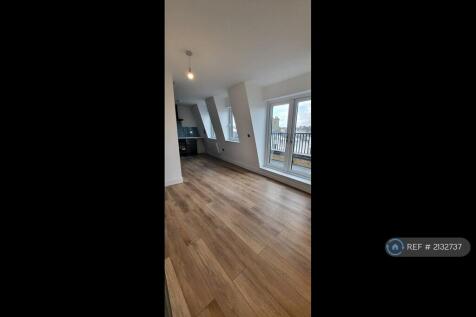 Flat 6a - Lounge/Kitchen