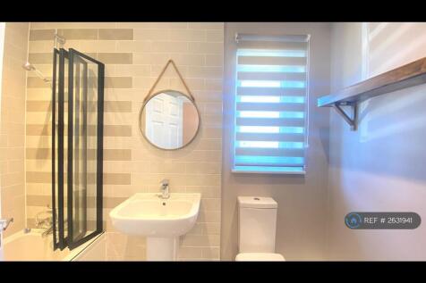 Upstairs Bathroom