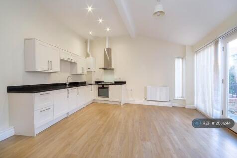 Kitchen / Living