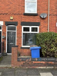 Lovely Mid Terrace On Cul-De-Sac