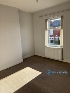 Large Front Bedroom