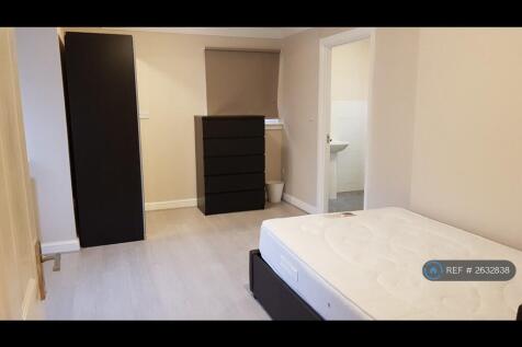 Double Bed (Ensuite)