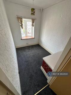 Small Bedroom