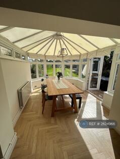 Conservatory/Dining Room