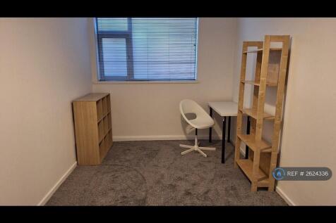 Bedroom/Office