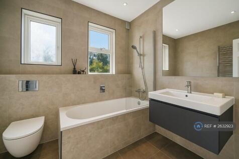 First Floor Bathroom