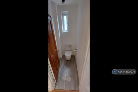 Toilet 1