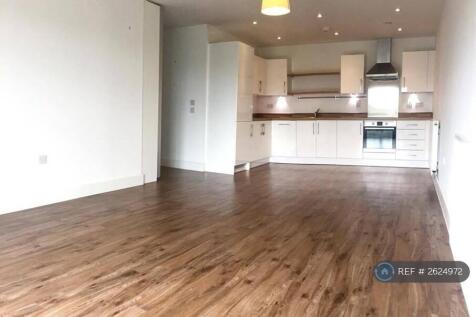 Living Room &amp; Kitchen