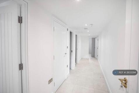 Main Corridor