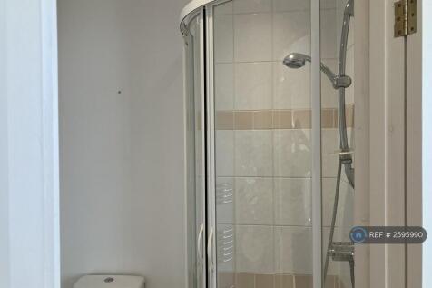 Ensuite Shower