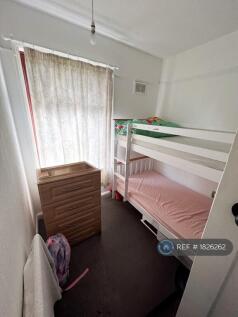 Back Bedroom 3 (Bunk Bed Layout)