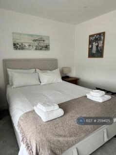 Master Bed Angle 1