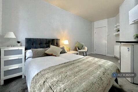 Room 2 - Double Bedroom