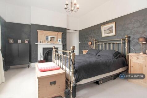 Principle Bedroom