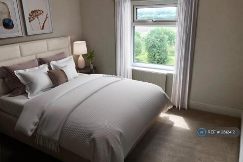 Rear Bedroom