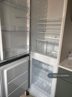 Integrated Fridge Freezer