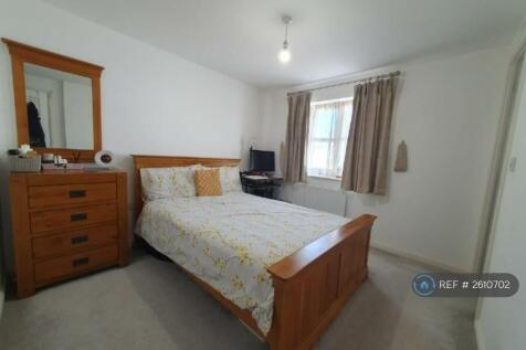 Bedroom 1 (Master - Double Room)