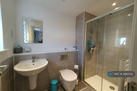 Ensuite - Bedroom 1
