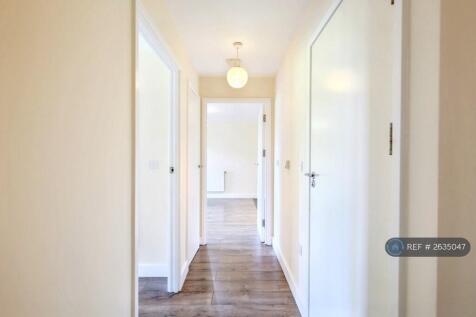 Hallway With 2 Storage Cupboards