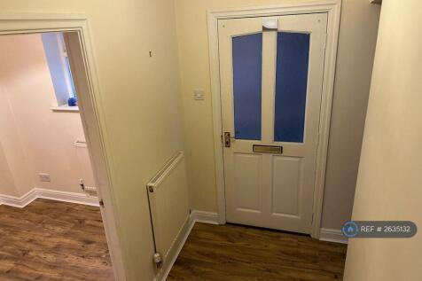 1st Floor Hall And Main Entrance