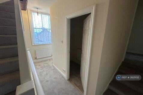 1st Floor Hall And Utility 
