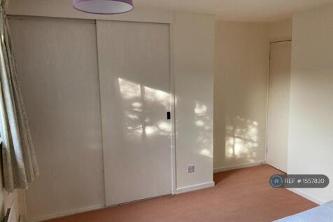 Large Bedroom