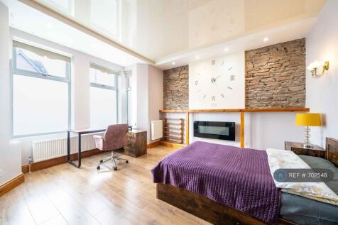 Room1