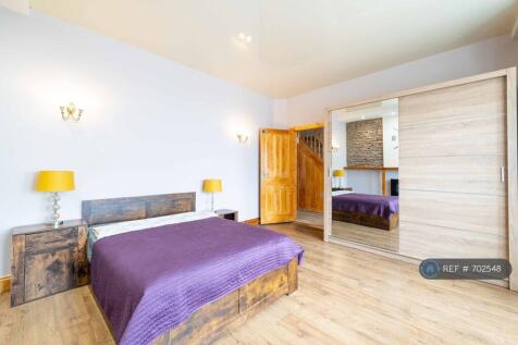 Room1