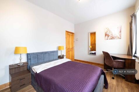 Room4
