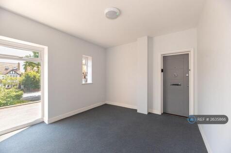 1st Floor Apartment Landing 