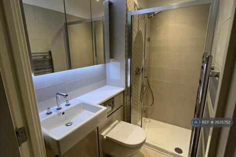 Bathroom 2 