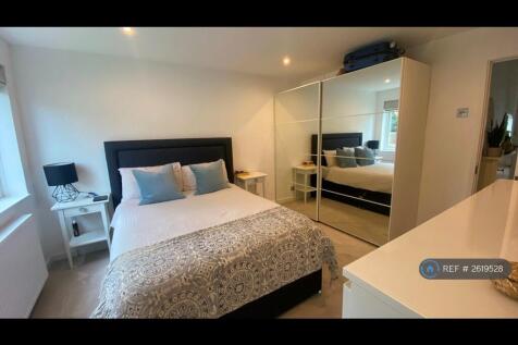 Fitted Wardrobe