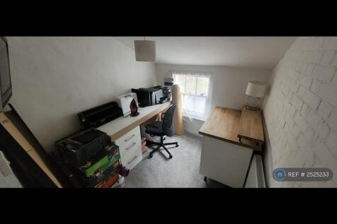 Office /  Bed 1 