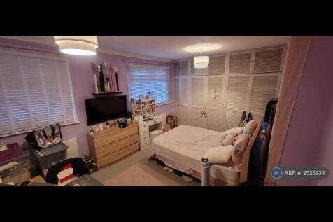 Front Bedroom 3 