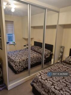 Master Bedroom With Fitted Wardrobe