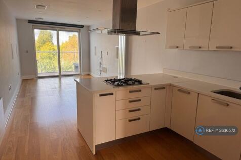 Kitchen &amp; Living Room
