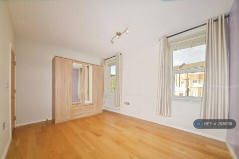 Double Bedroom 1