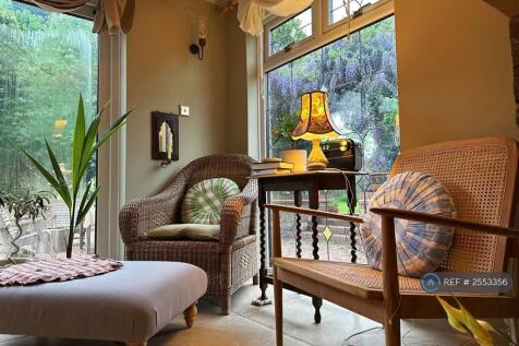 Living Room - Nook